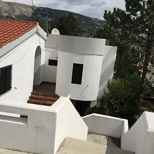 apartments-peacelove.primorje-gorskikotar.com/